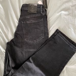 Never worn womens black Banana Republic Jeans.